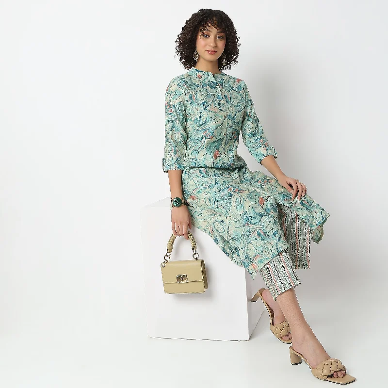 Flare Fit Printed Band Neck Kurta with Pant Set Casual Drawstring Pants